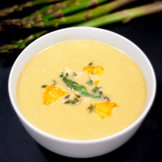 Asparagus Soup With Lemon & Parmesa