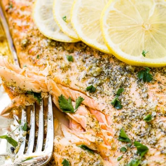 EASY GARLIC BUTTER SALMON