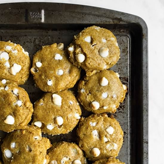 GF pumpkin white choco chip cookies