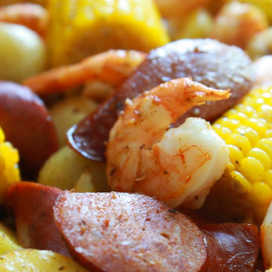 Sheet Pan Cajun Shrimp Boil