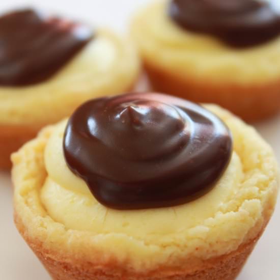 Boston Cream Pie Cookie Bites