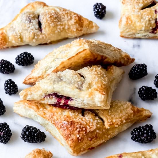 EASY BLACKBERRY TURNOVERS