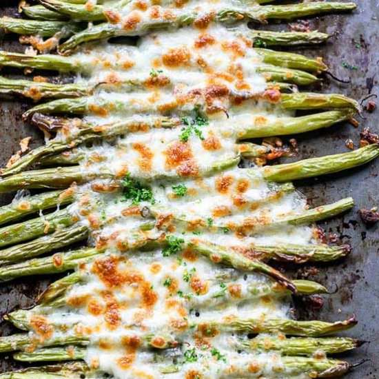 Cheesy green beans
