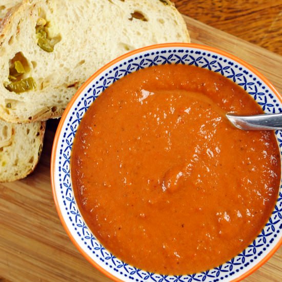 Slow Cooker Tomato Soup