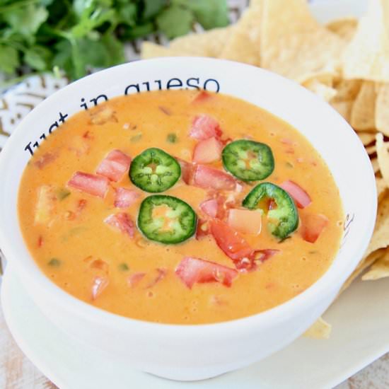 Buffalo Queso Dip