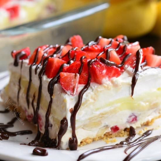 BANANA SPLIT LAYERED CHEESECAKE