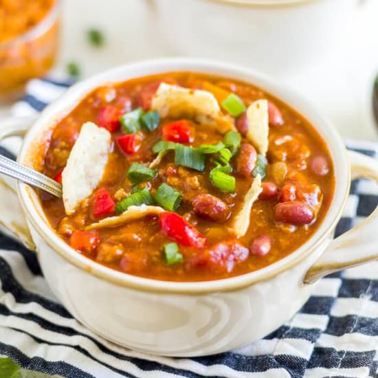 SLOW COOKER PUMPKIN CHILI