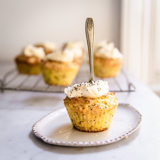 Lemon Poppy Seed Cupcakes