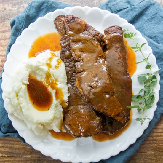 Instant Pot Ribs and Gravy