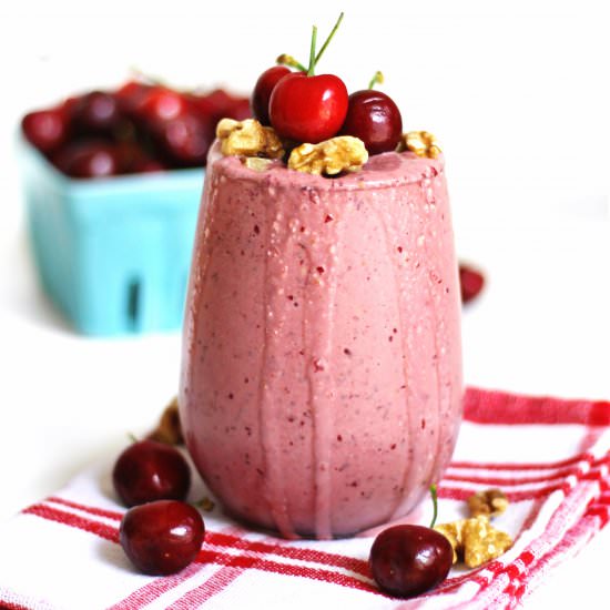 Yogurt cherry smoothie