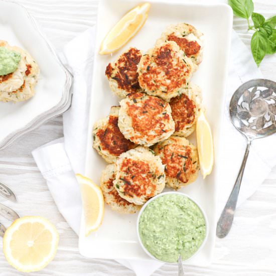 Easy Crab Cakes with Creamy Pesto