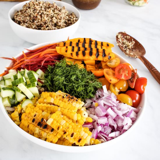 TRI-COLOR QUINOA BOWL