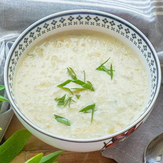 Keto Cream Of Cauliflower Soup