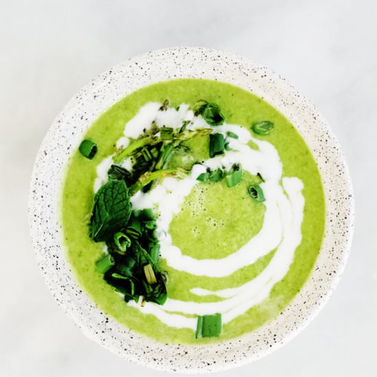 Paleo cream of asparagus soup