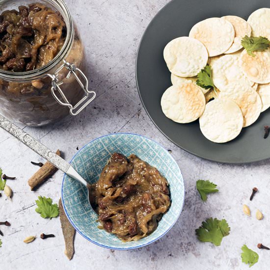 Spiced rhubarb chutney