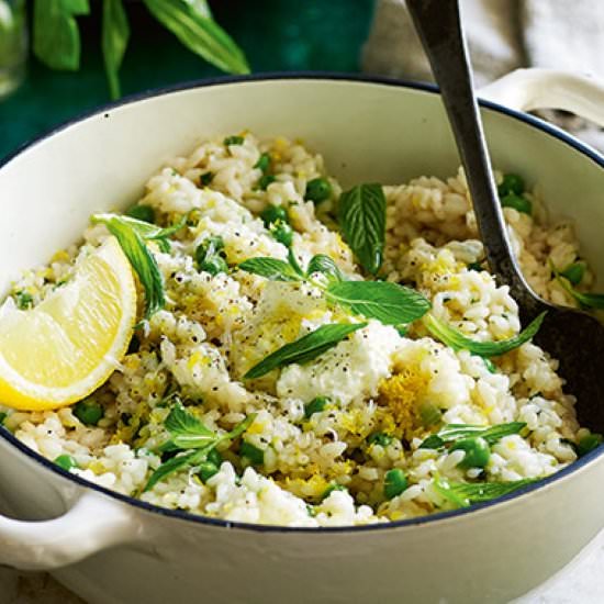 Pea, mint & ricotta risotto
