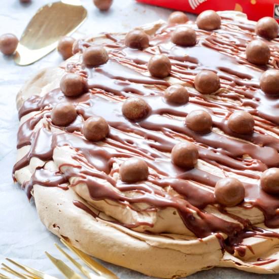 Chocolate Pavlova with Nutella