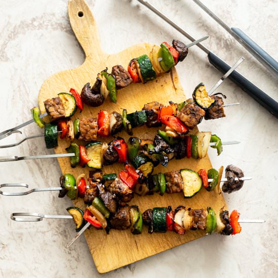 Marinated Tempeh Veggie Skewers