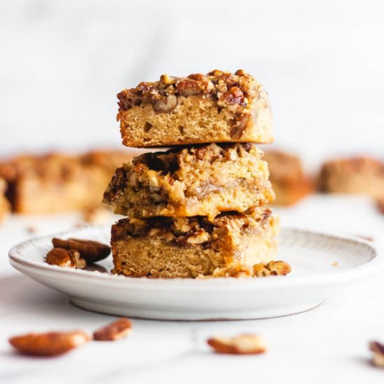 MAPLE PECAN PIE BARS