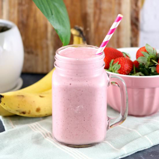 Creamy Strawberry Banana Smoothie