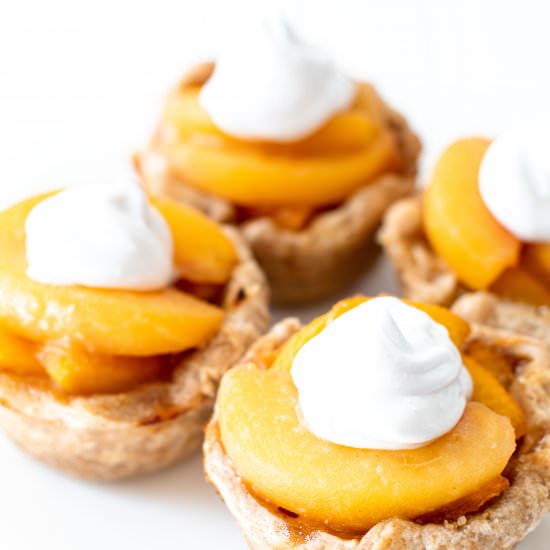 mini peaches & cream pies