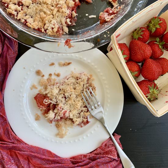 Strawberry and Rhubarb Crisp