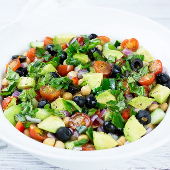 Chunky Mediterranean Chickpea Salad