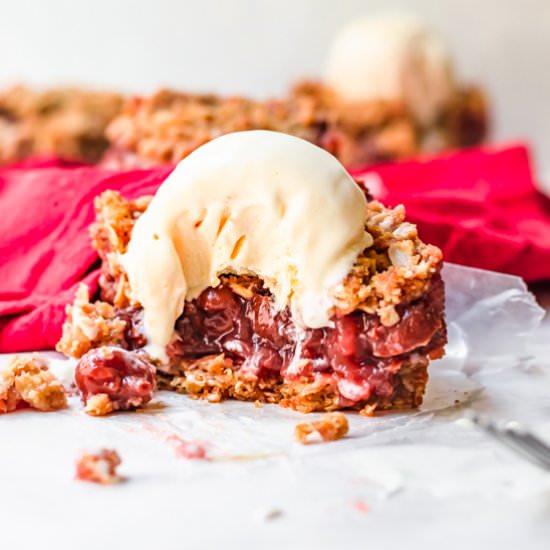 Cherry pie squares