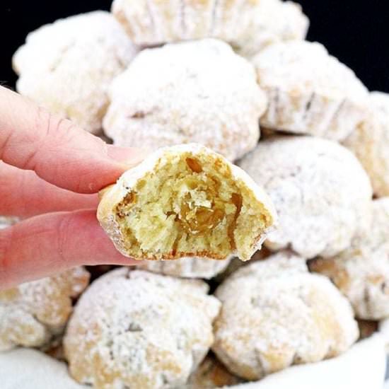 Mini Golden Buttermilk Muffins