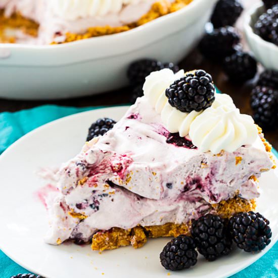 Blackberry Cheesecake Icebox Pie