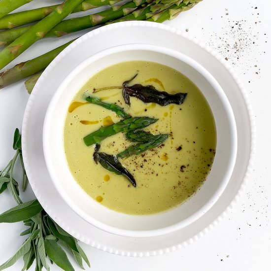 Asparagus Soup with Crispy Sage