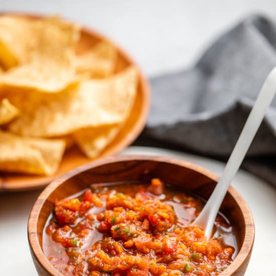 Easy Homemade Salsa Recipe