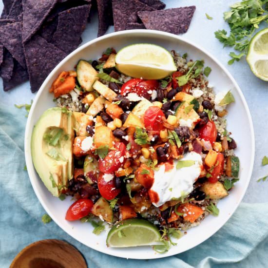 confetti veggie quinoa bowl