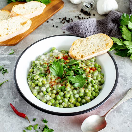Hungarian Green Pea Stew