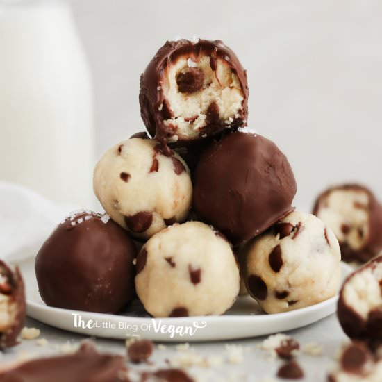 No-bake cookie dough truffles