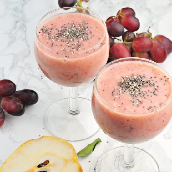 Vegan smoothie with grapes