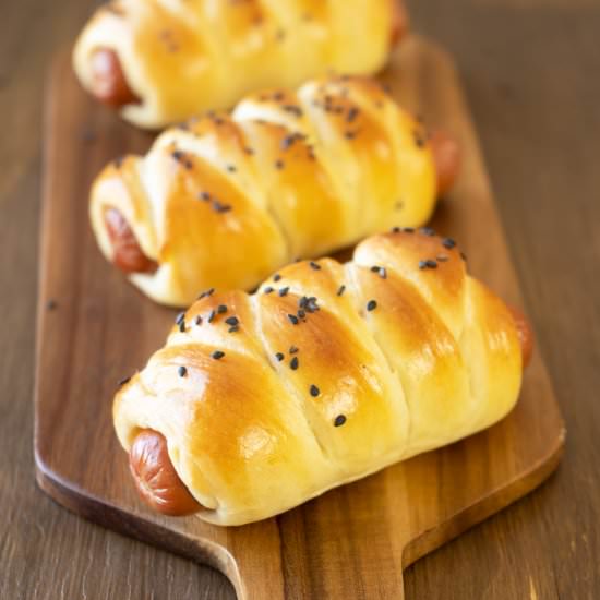 Chinese Sausage Buns
