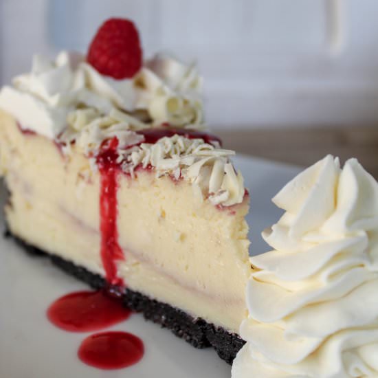 whitechocolate raspberry cheesecake