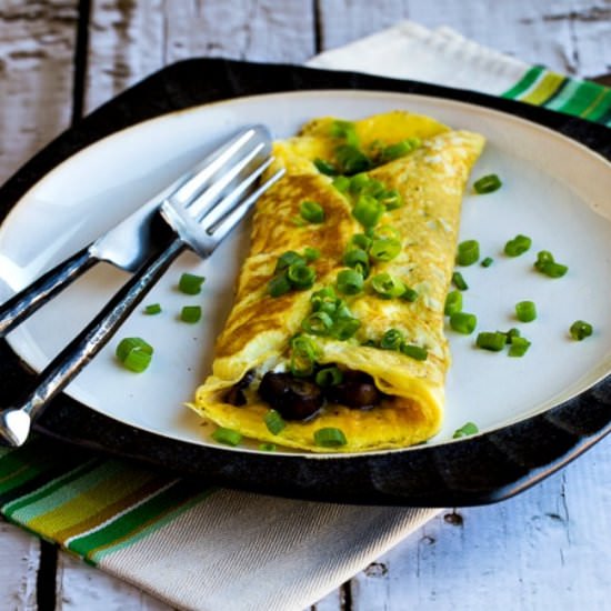 Omelet Mushrooms Goat Cheese