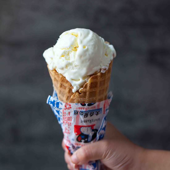 WHITE RABBIT CANDY ICE CREAM
