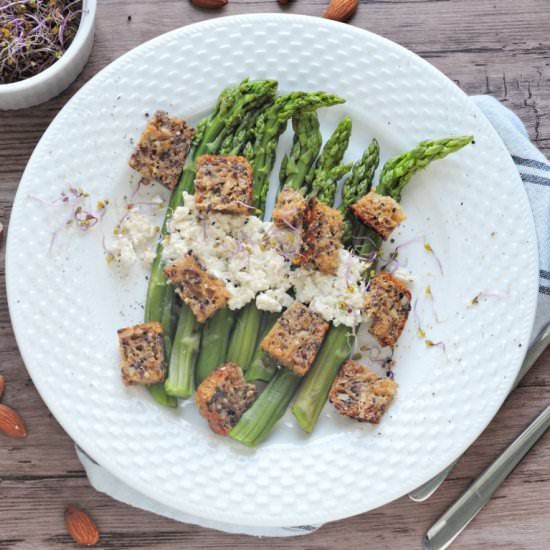 Asparagus with almond cheese