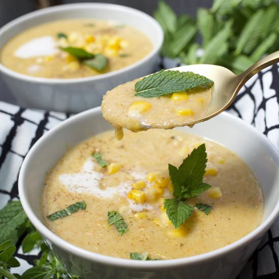 Vegan Creamy Corn Chowder