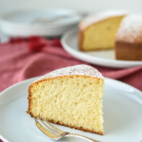 Easy Vanilla Cake