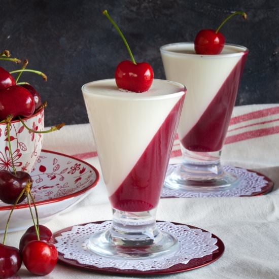 CHERRY PANNA COTTA