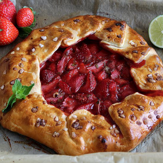 Strawberry mojito galette