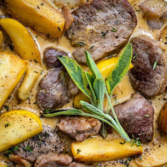 Pork with apples