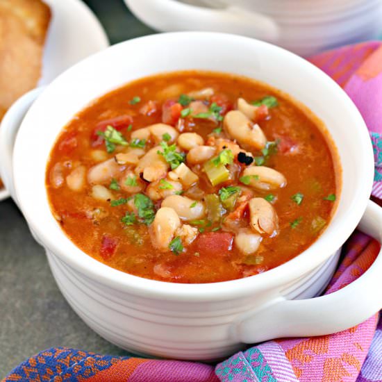 Vegan White Bean Soup with Tomatoes