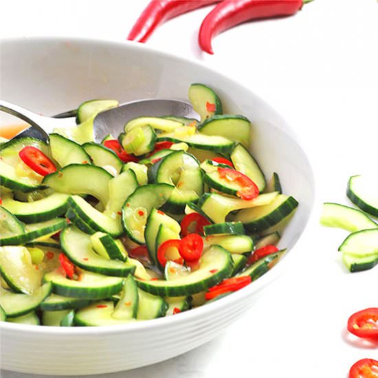 Spicy 5-minute cucumber salad