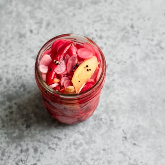 Quick Pickled Radishes