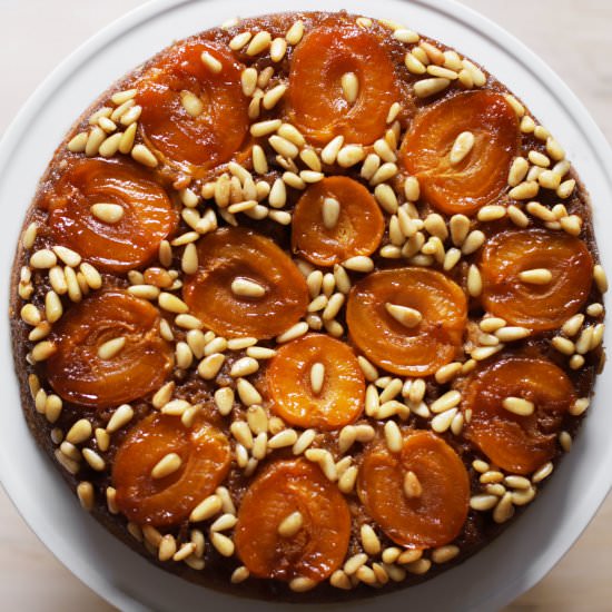 apricot pine nut cake
